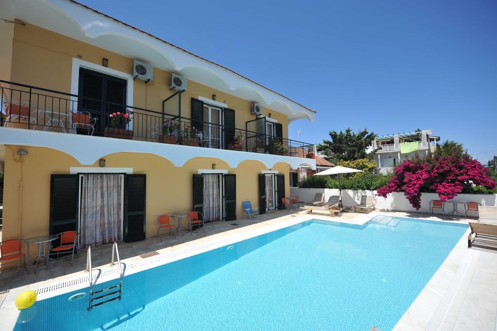Marie Hotel Acharavi  Esterno foto