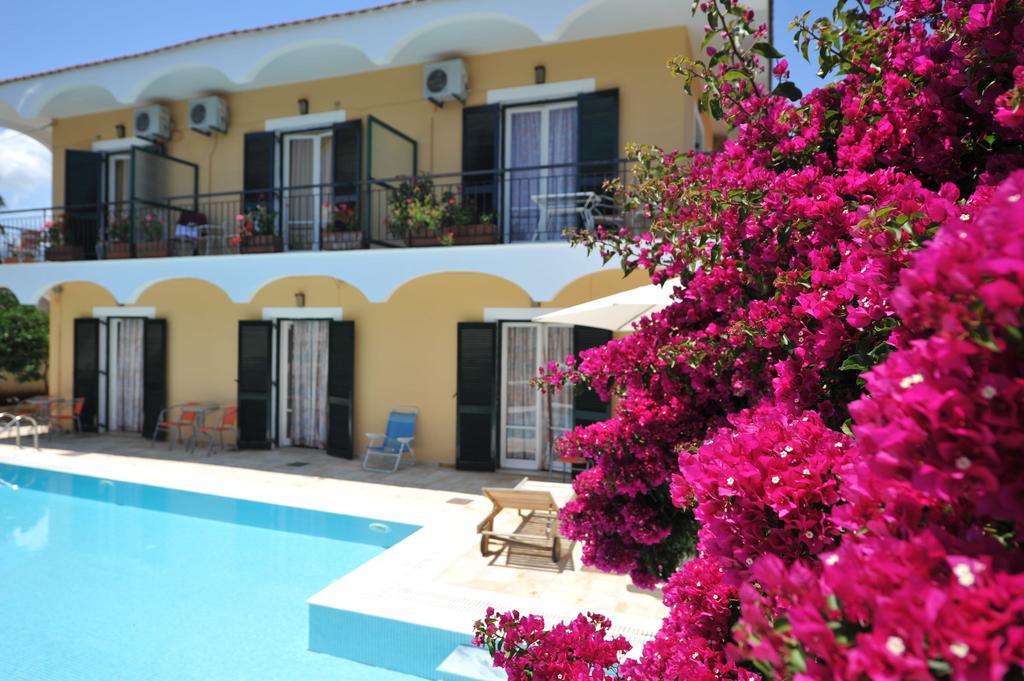 Marie Hotel Acharavi  Esterno foto