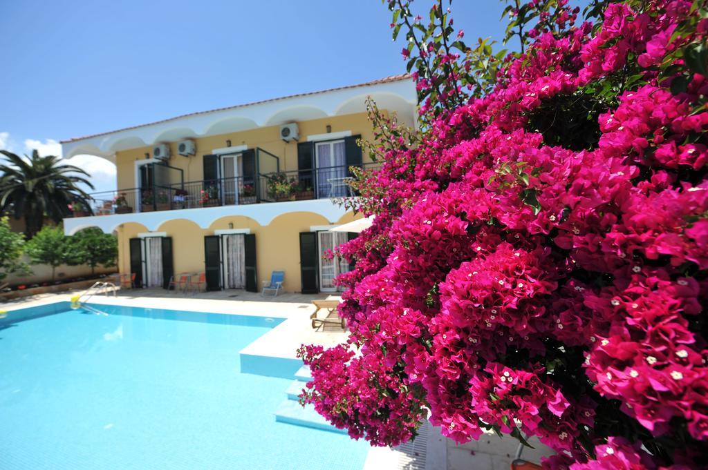 Marie Hotel Acharavi  Esterno foto