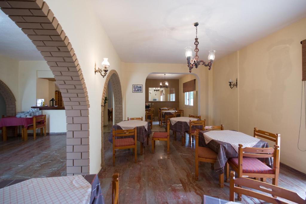 Marie Hotel Acharavi  Esterno foto